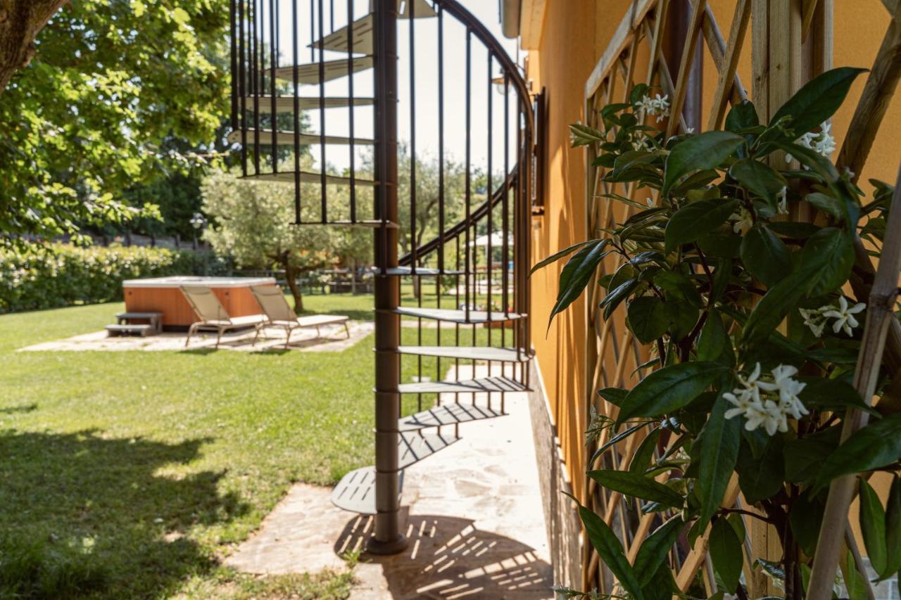 Montenovo Country House Ostra Vetere Extérieur photo