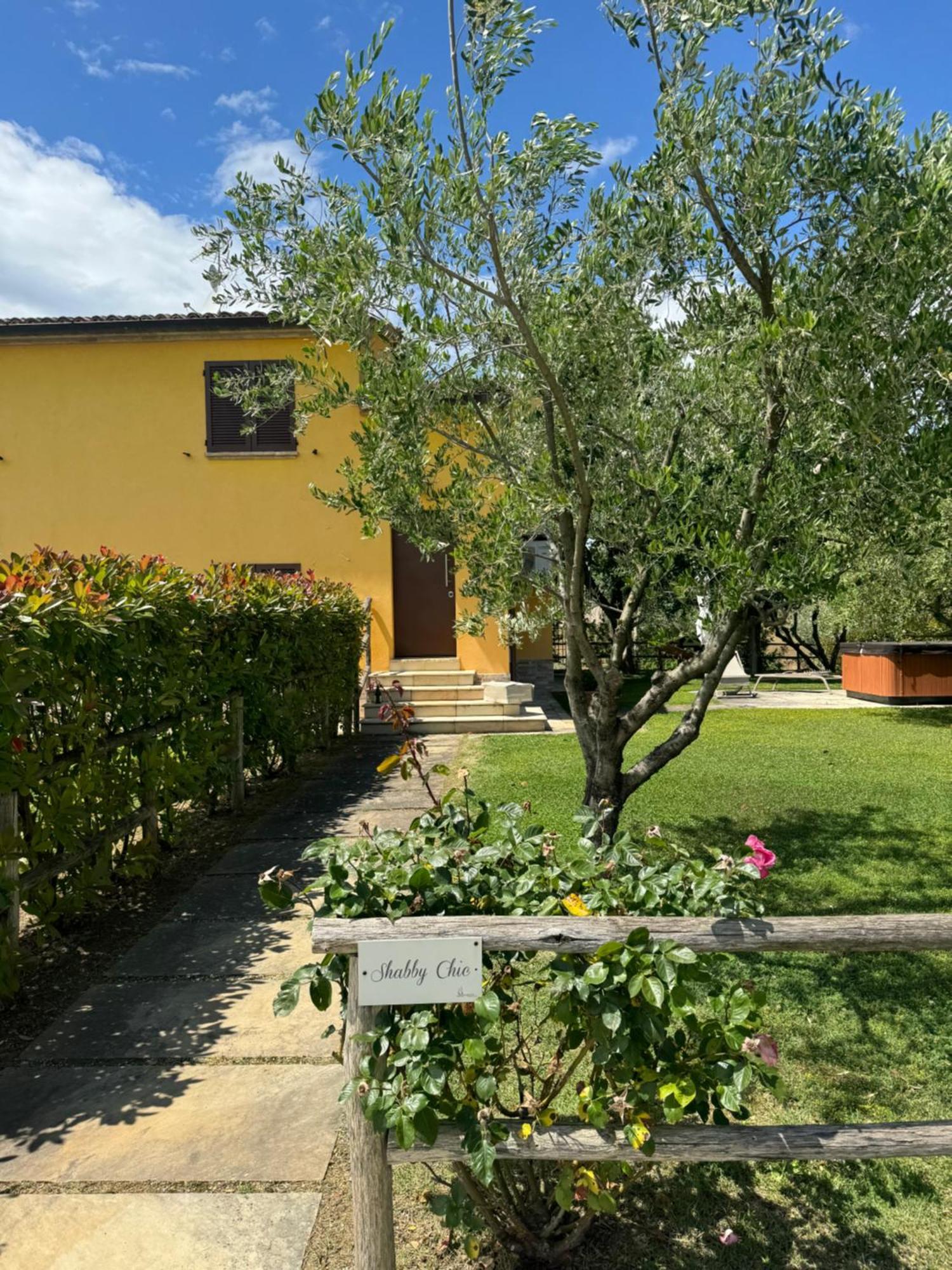 Montenovo Country House Ostra Vetere Extérieur photo